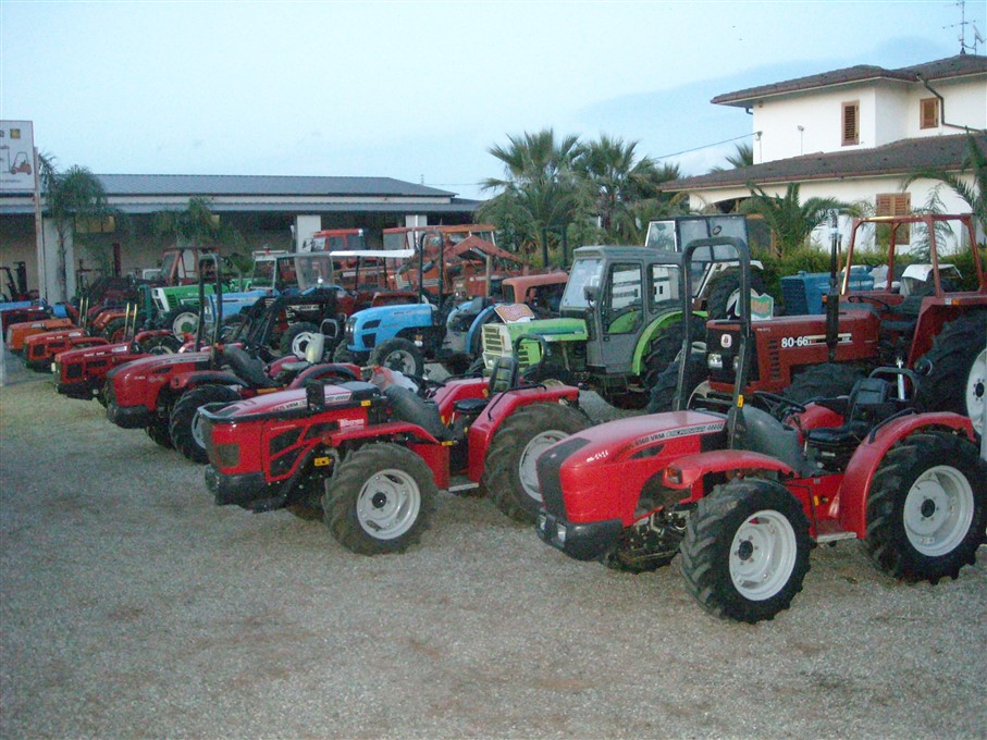 trattori gommati frutteto e campo aperto vasta gamma